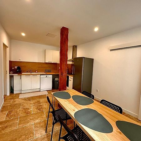 Place De Parking Au Pied Du Logement - Spacieux Et Atypique Apartment Orleans Ngoại thất bức ảnh